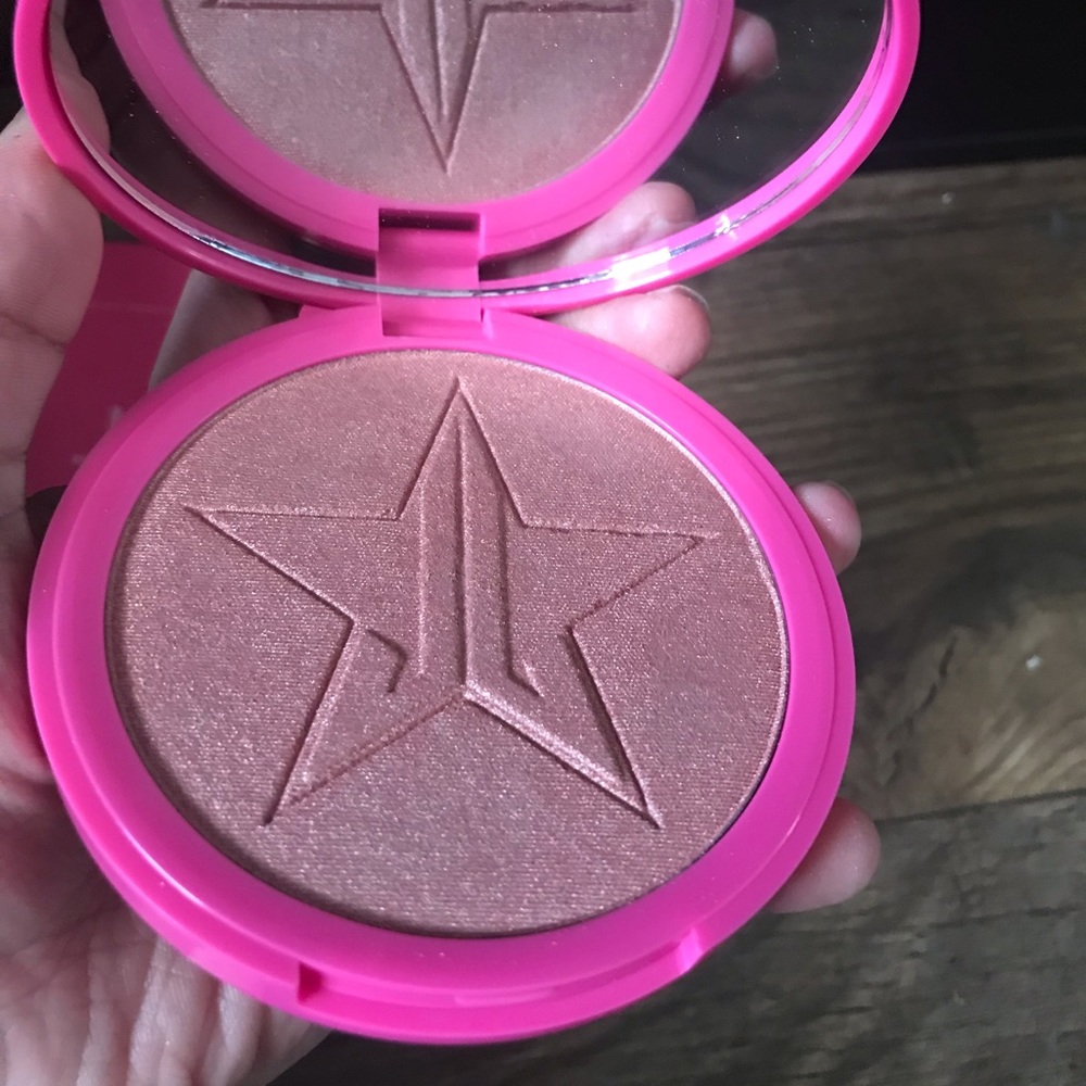 Peach goddess skin frost